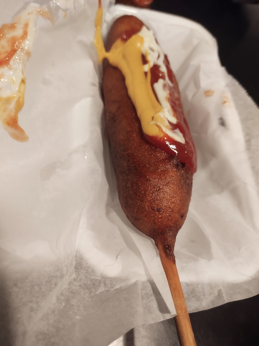 Los Corndogs-8